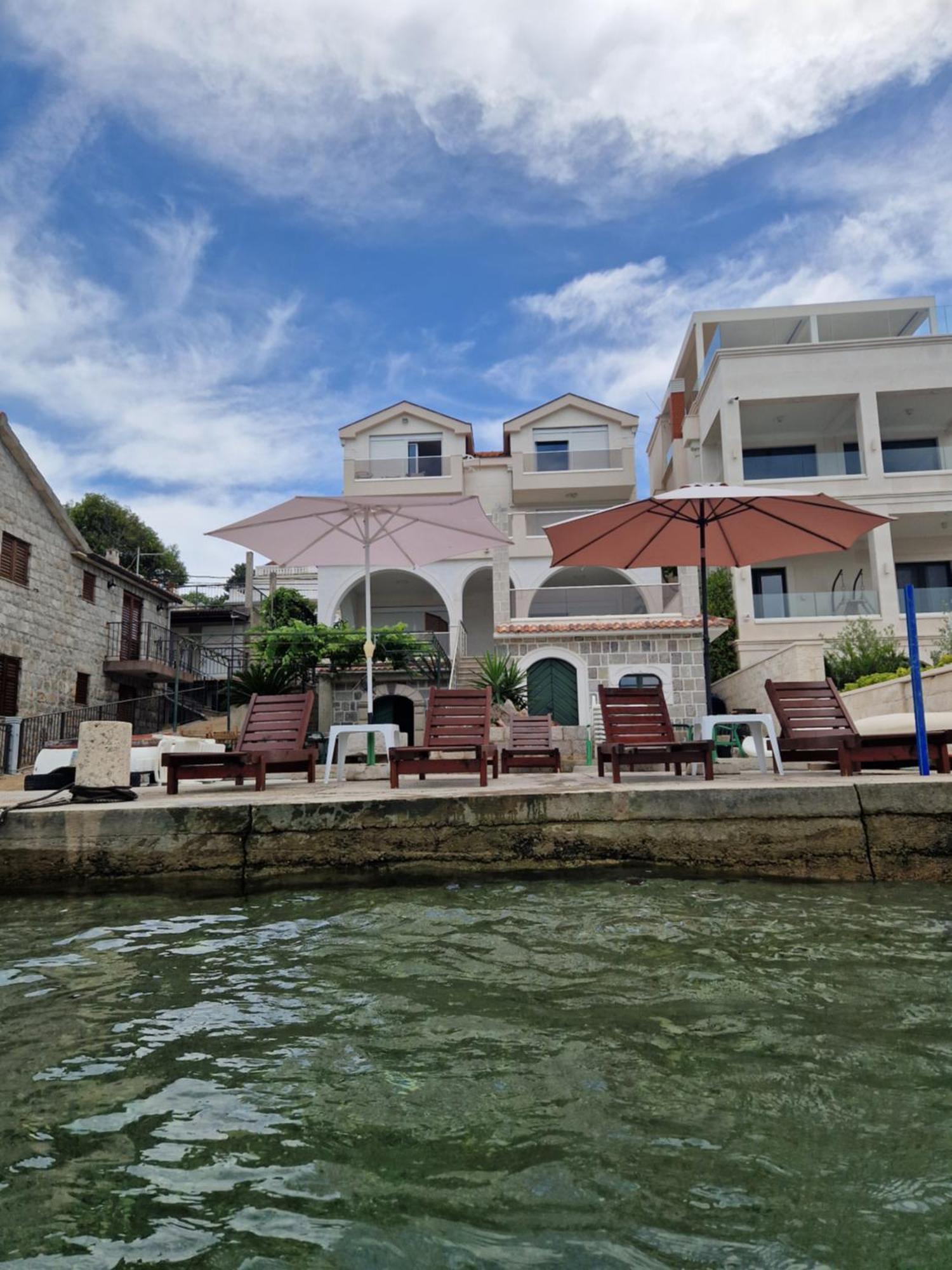 Franovic Apartments Τίβατ Εξωτερικό φωτογραφία