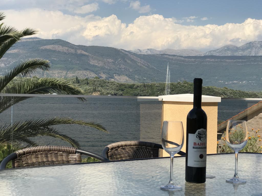 Franovic Apartments Τίβατ Εξωτερικό φωτογραφία