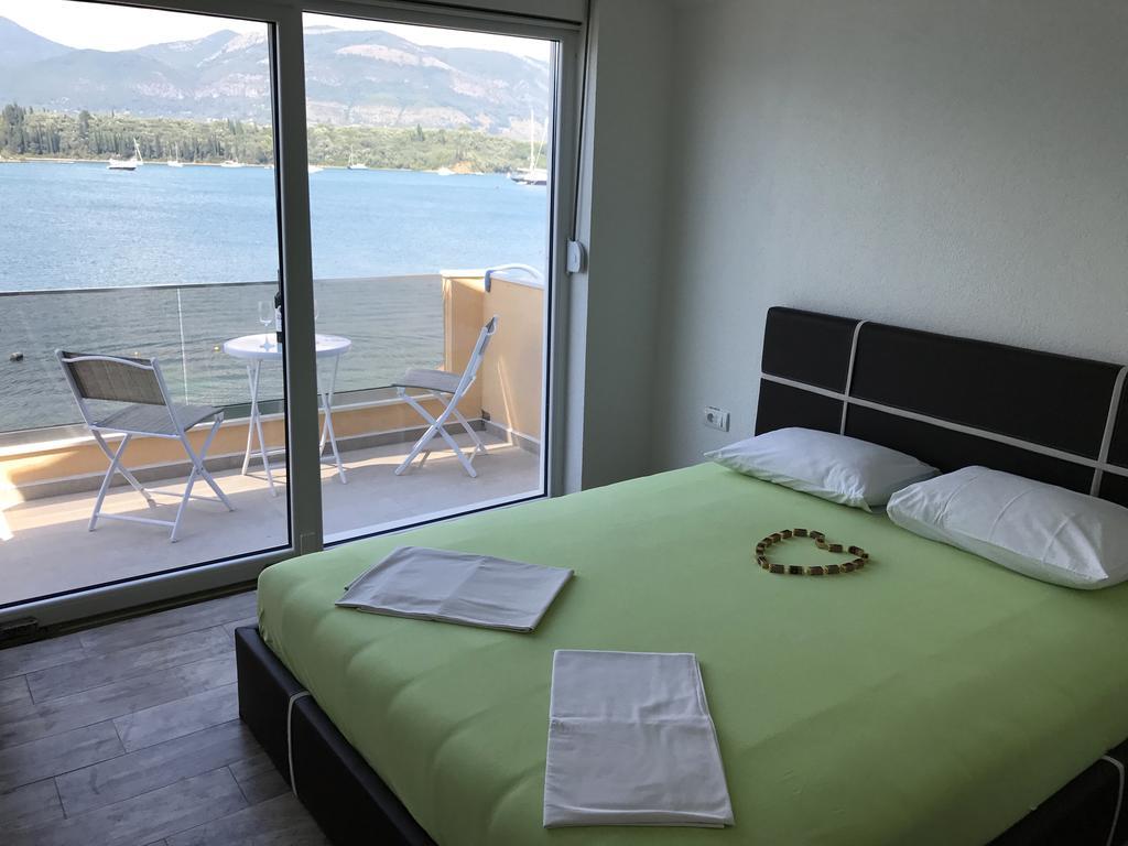 Franovic Apartments Τίβατ Εξωτερικό φωτογραφία