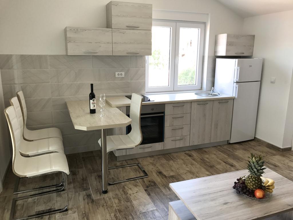 Franovic Apartments Τίβατ Εξωτερικό φωτογραφία