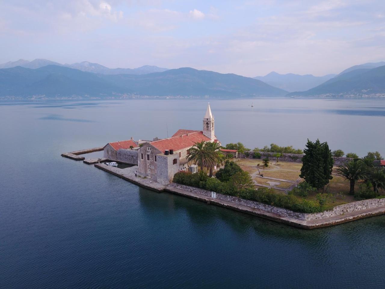 Franovic Apartments Τίβατ Εξωτερικό φωτογραφία