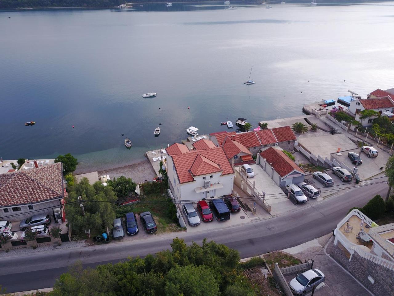 Franovic Apartments Τίβατ Εξωτερικό φωτογραφία